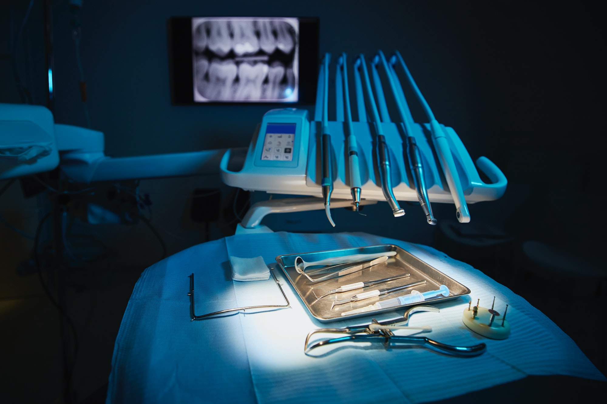 Modern technology in dental surgery